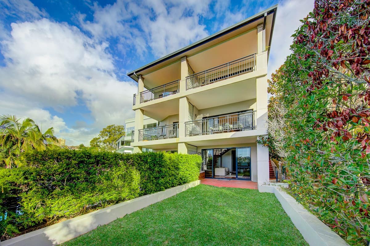 3/13 Wyong Road image 2