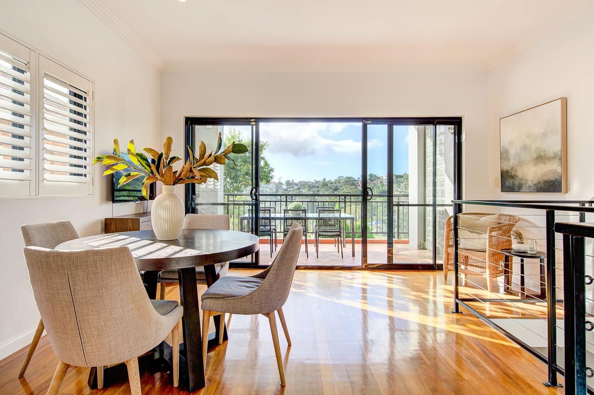 3/13 Wyong Road image 1