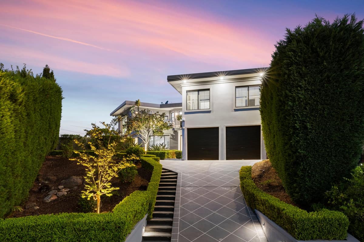 8 Lara Place image 1