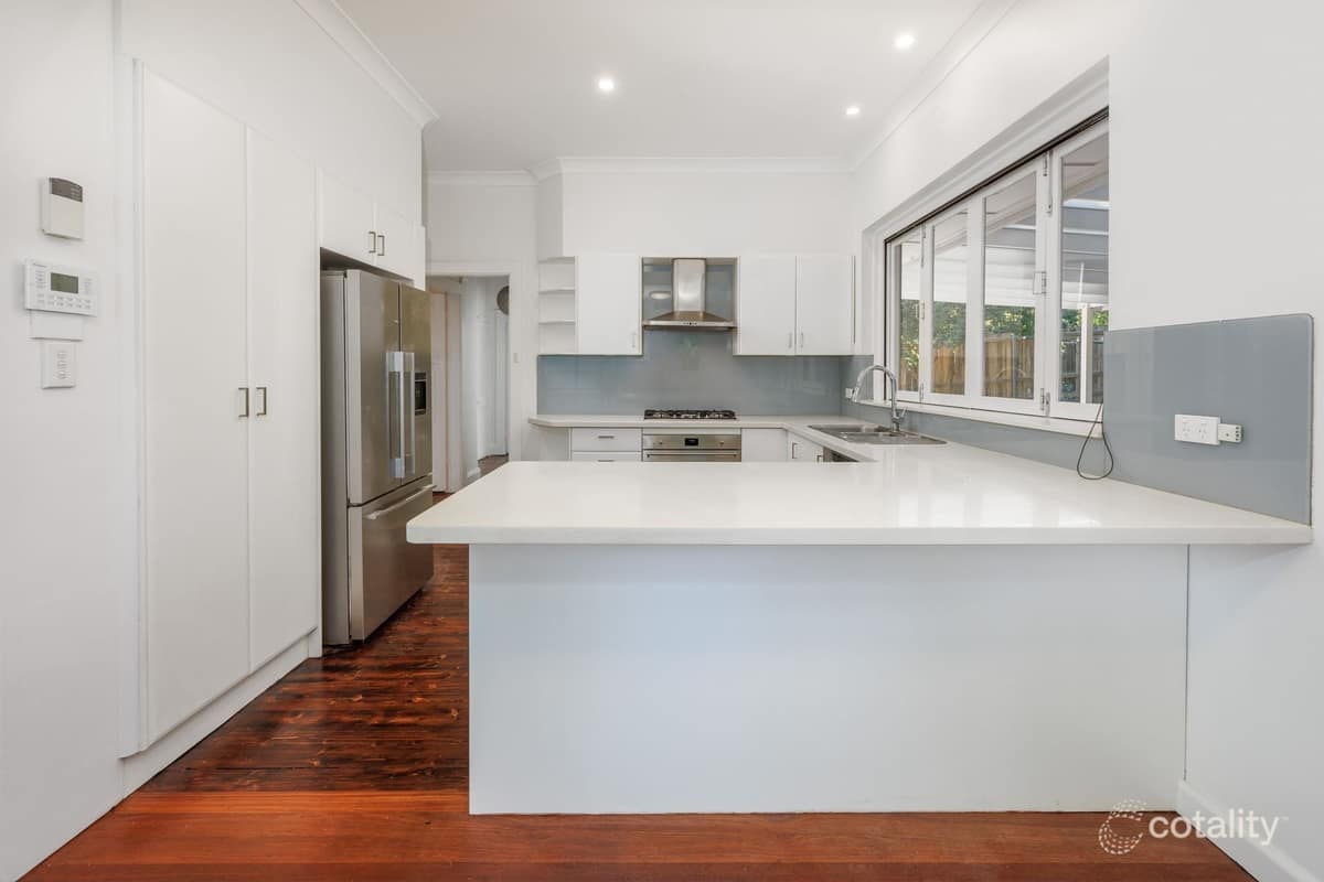 62 Lord Street image 3