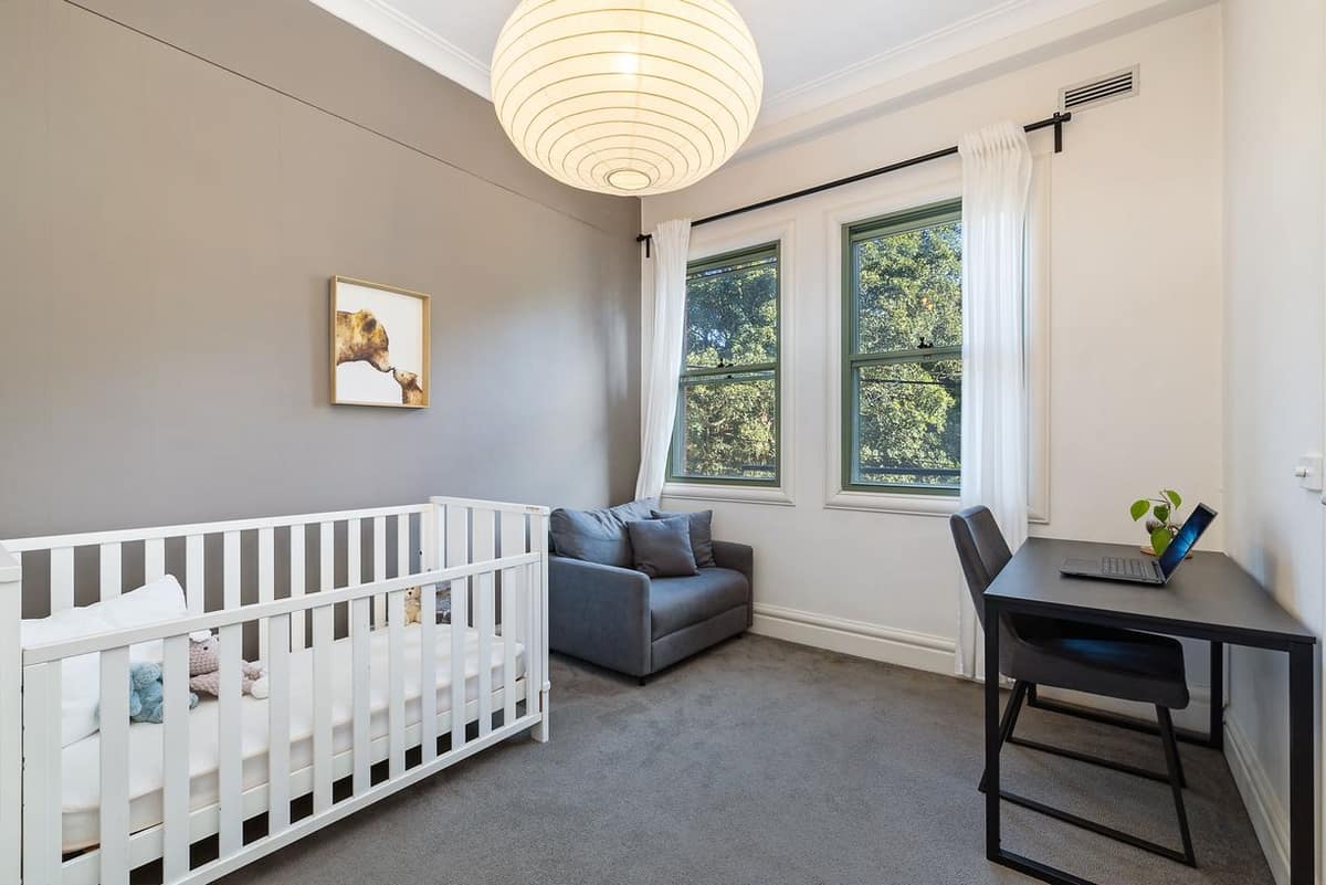 6/2 Holdsworth Street image 2