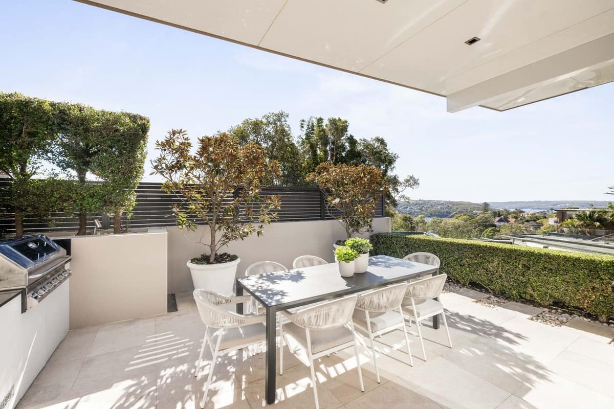 28B Warringah Road image 1