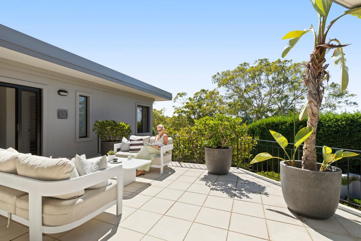 8 Lara Place image 3