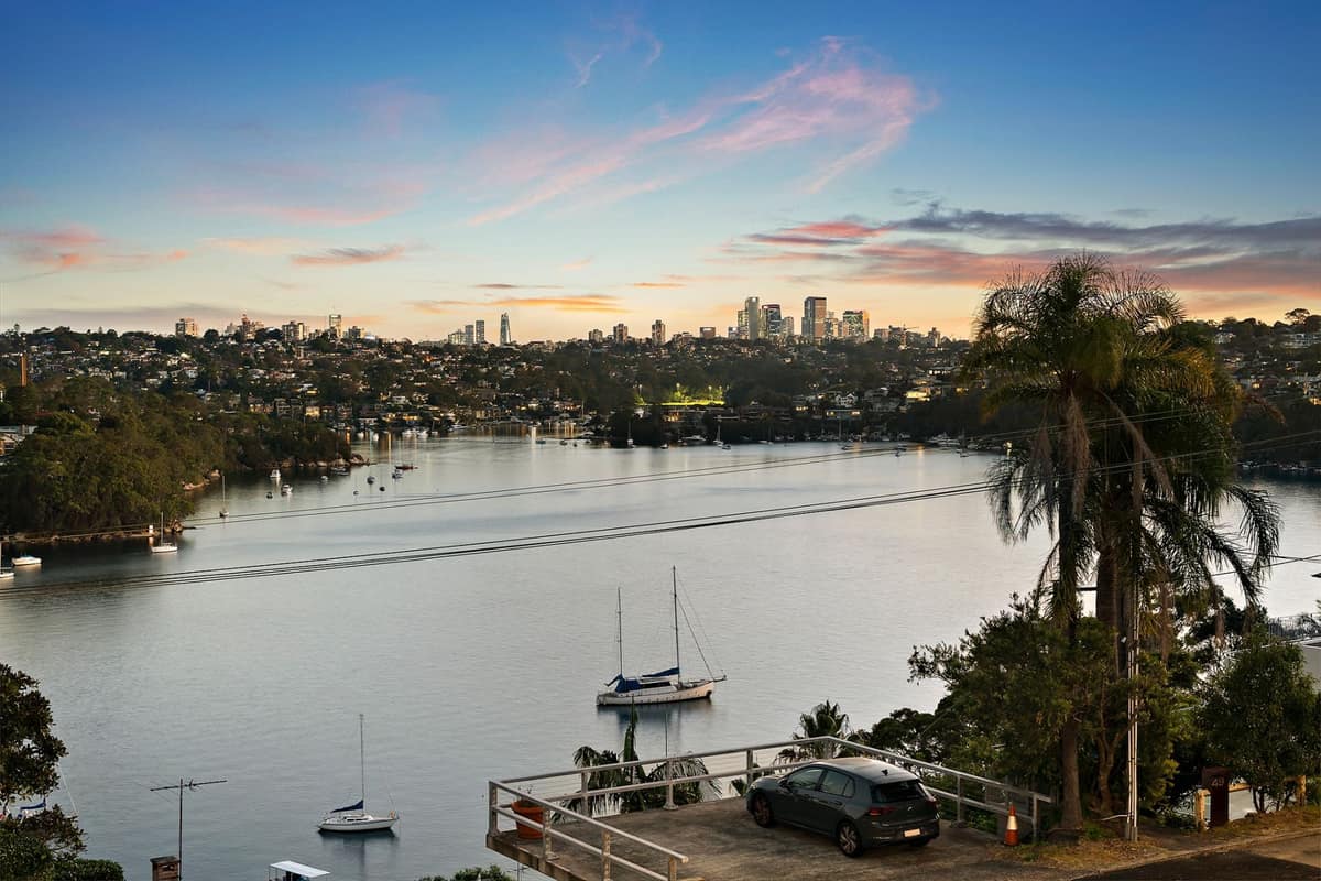 24 Seaforth Crescent image 2