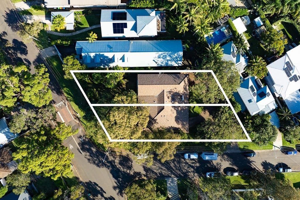 22 Whale Beach Road image 1
